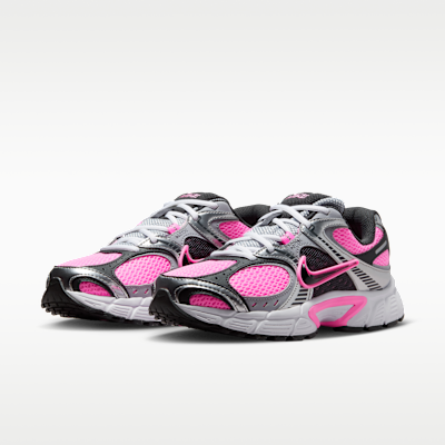 Nike V5 RNR Women's Shoes with Reflective Accents