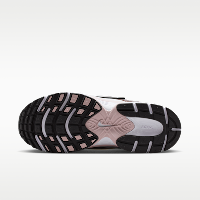 Nike V5 RNR Women's Shoes with Reflective Accents