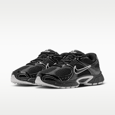 Nike V5 RNR Women's Shoes with Reflective Accents