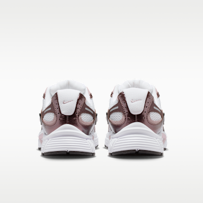 Nike V5 RNR Women's Shoes with Reflective Accents