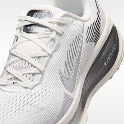 Nike Vomero 18 Women's Road Running Shoes