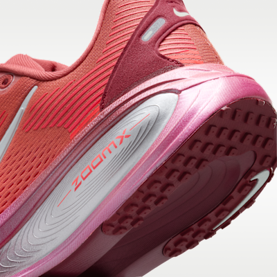 Nike Vomero 18 SE Women's Road Running Shoes