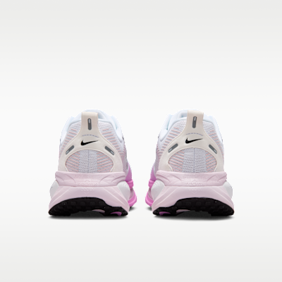 Nike Vomero 18 Women's Road Running Shoes (Wide)