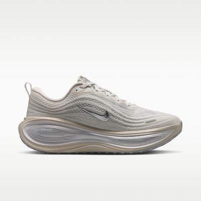 Nike Vomero Plus SE Women's Road Running Shoes