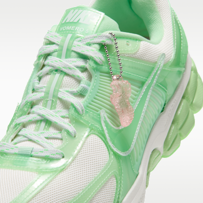 Nike Zoom Vomero 5 Women's Shoes