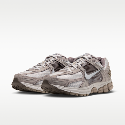 Nike Zoom Vomero 5 Women's Shoe with Reflective Accents