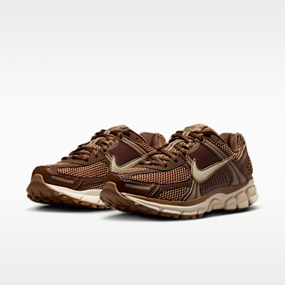 Nike Zoom Vomero 5 Women's Shoes with Reflective Accents