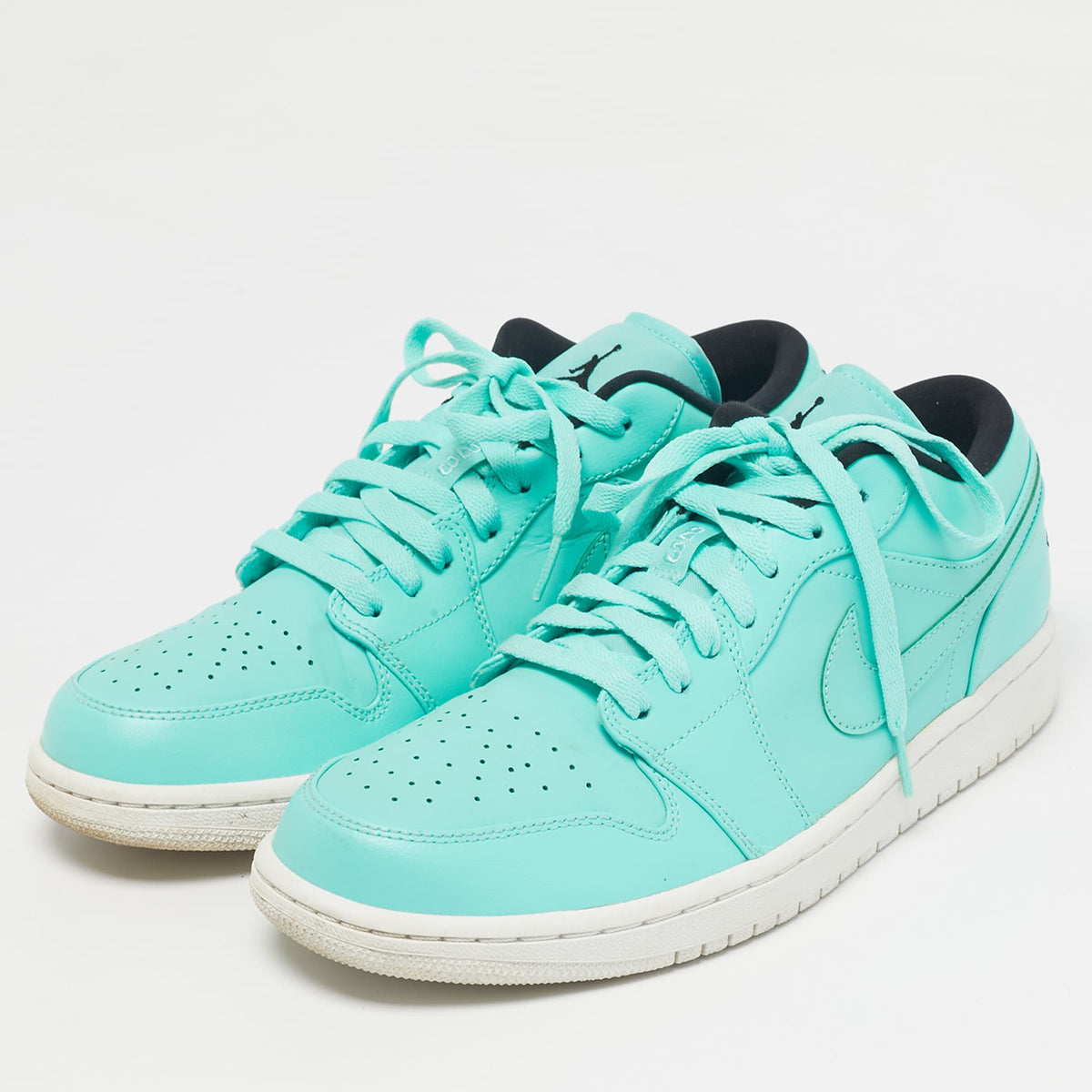Air Jordans Green Leather Jordan 1 Low Hyper Turquoise Sneakers