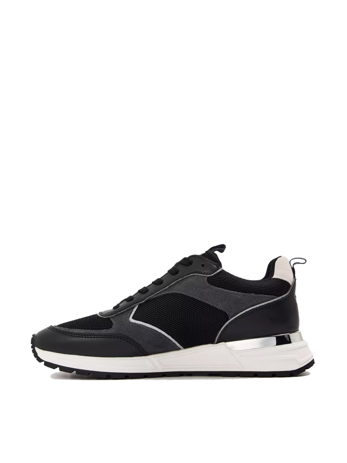 Bethnal Low-Top Sneakers