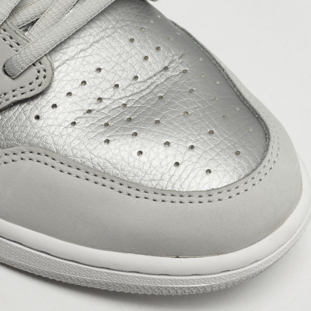 Air Jordans Jordan 1 Retro Co.jp Neutral Grey