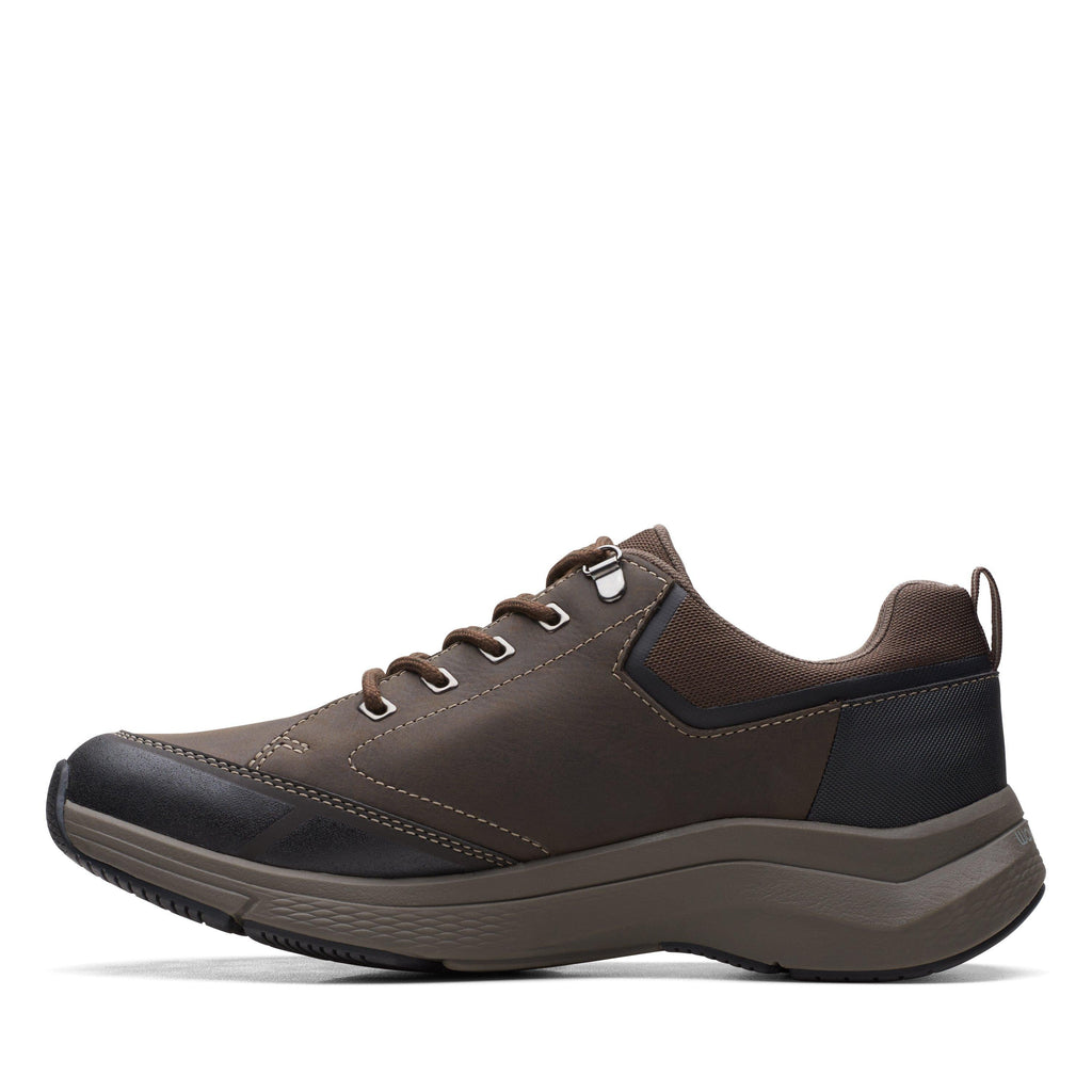 Clarks Wave 2.0 Vibe in Brown Oiled Leather