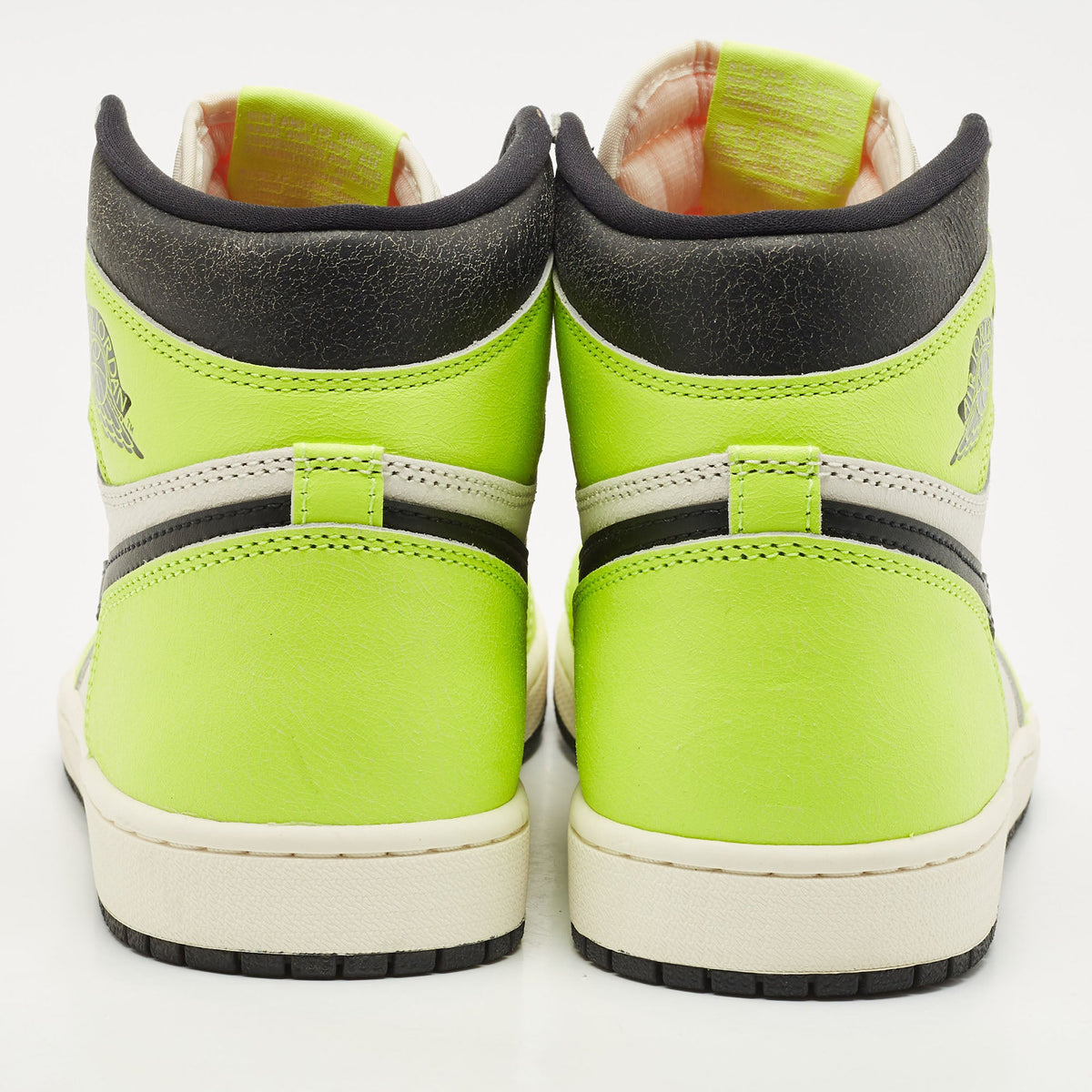 Air Jordans Green/white Leather 1 Retro Og High Top Sneakers