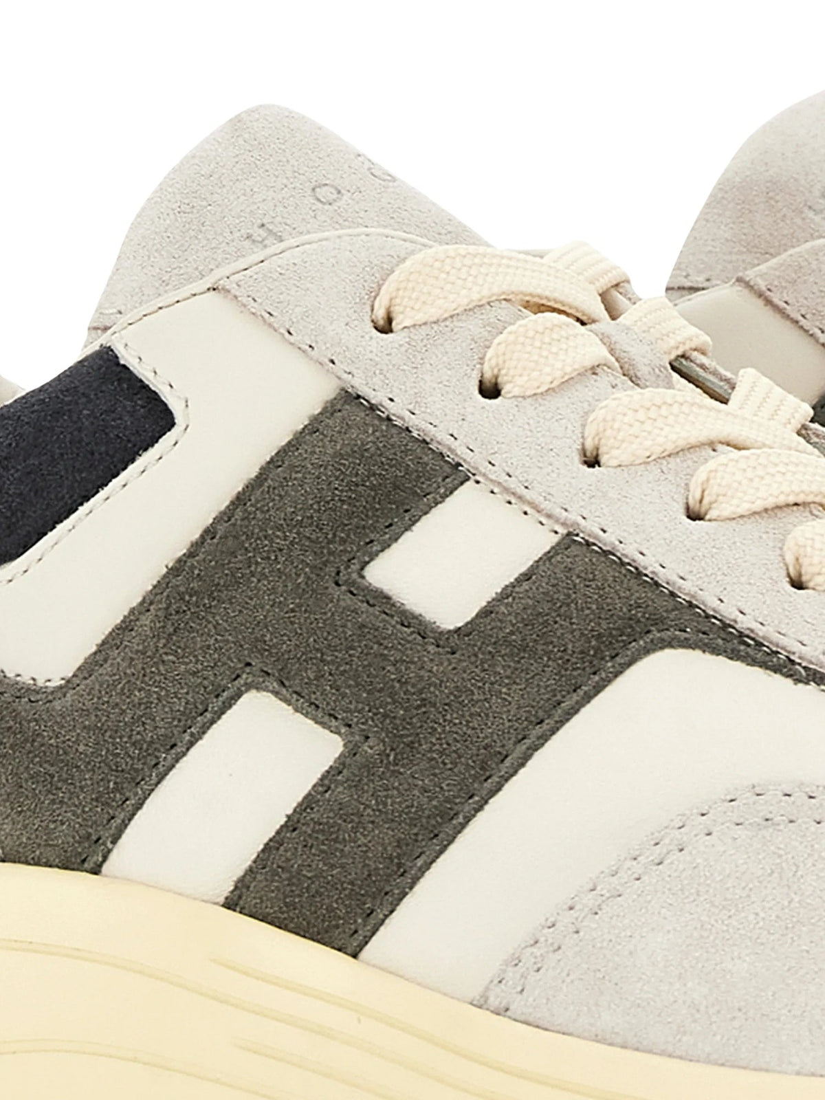 Hyperlight Panelled Sneakers