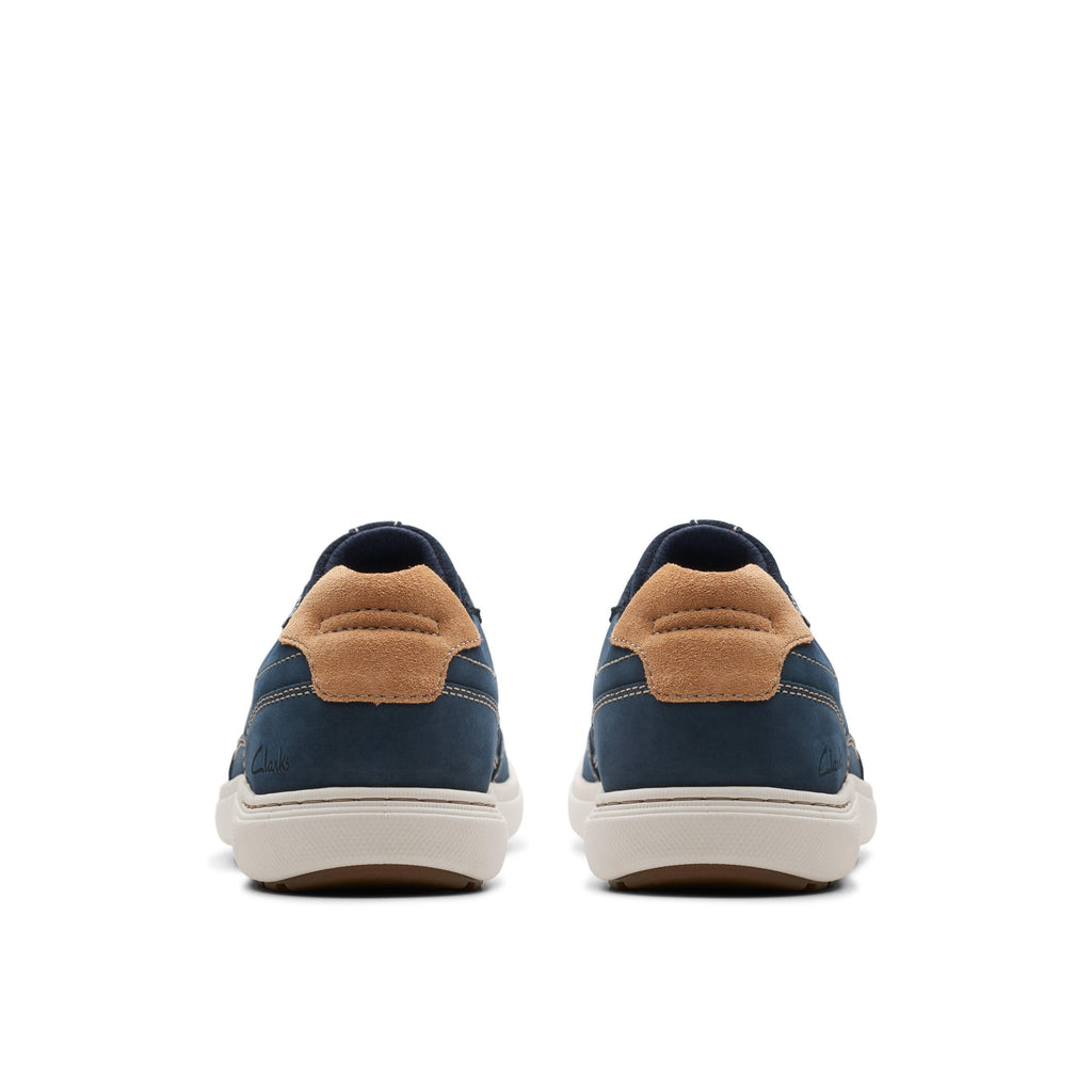 Clarks Mapstone Trail in Blue Nubuck