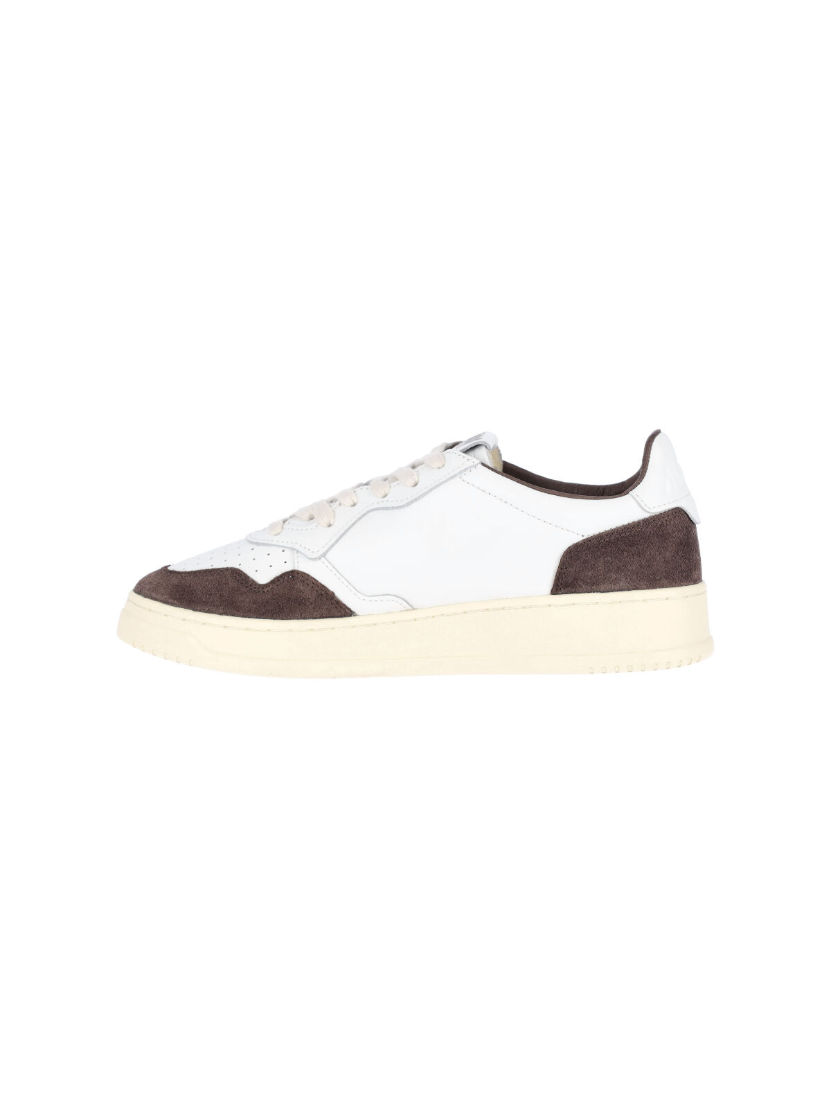 Low-Top Sneakers with Vintage Accents