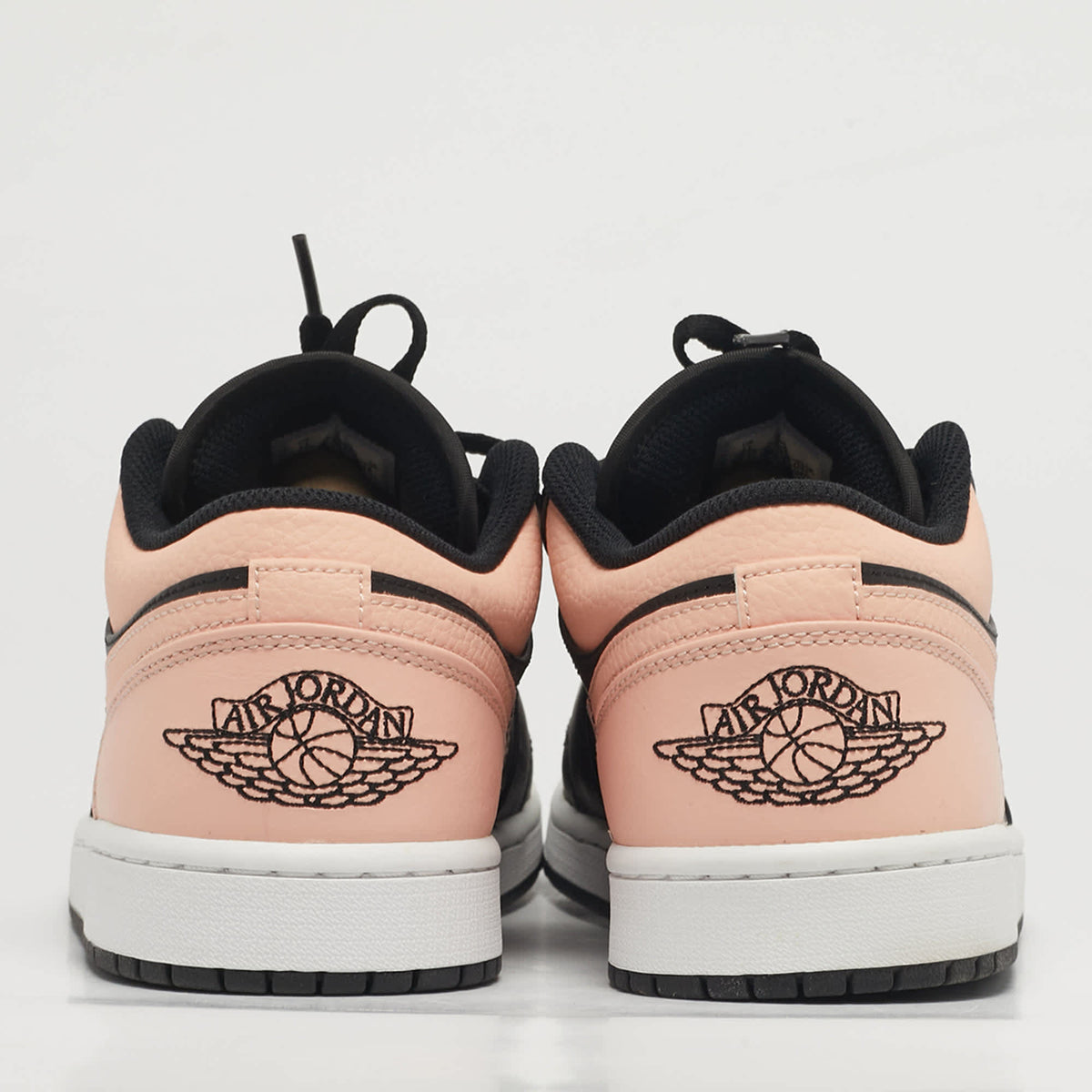 Air Jordans Jordan 1 Crimson Tint