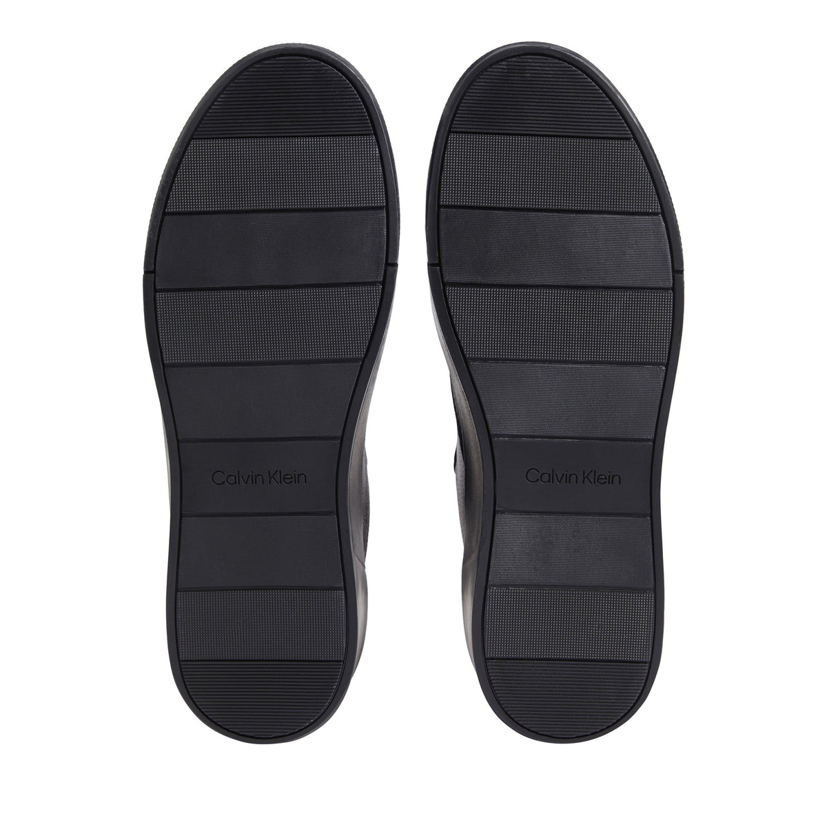 Black Minimalist Leather Low-Top Sneakers