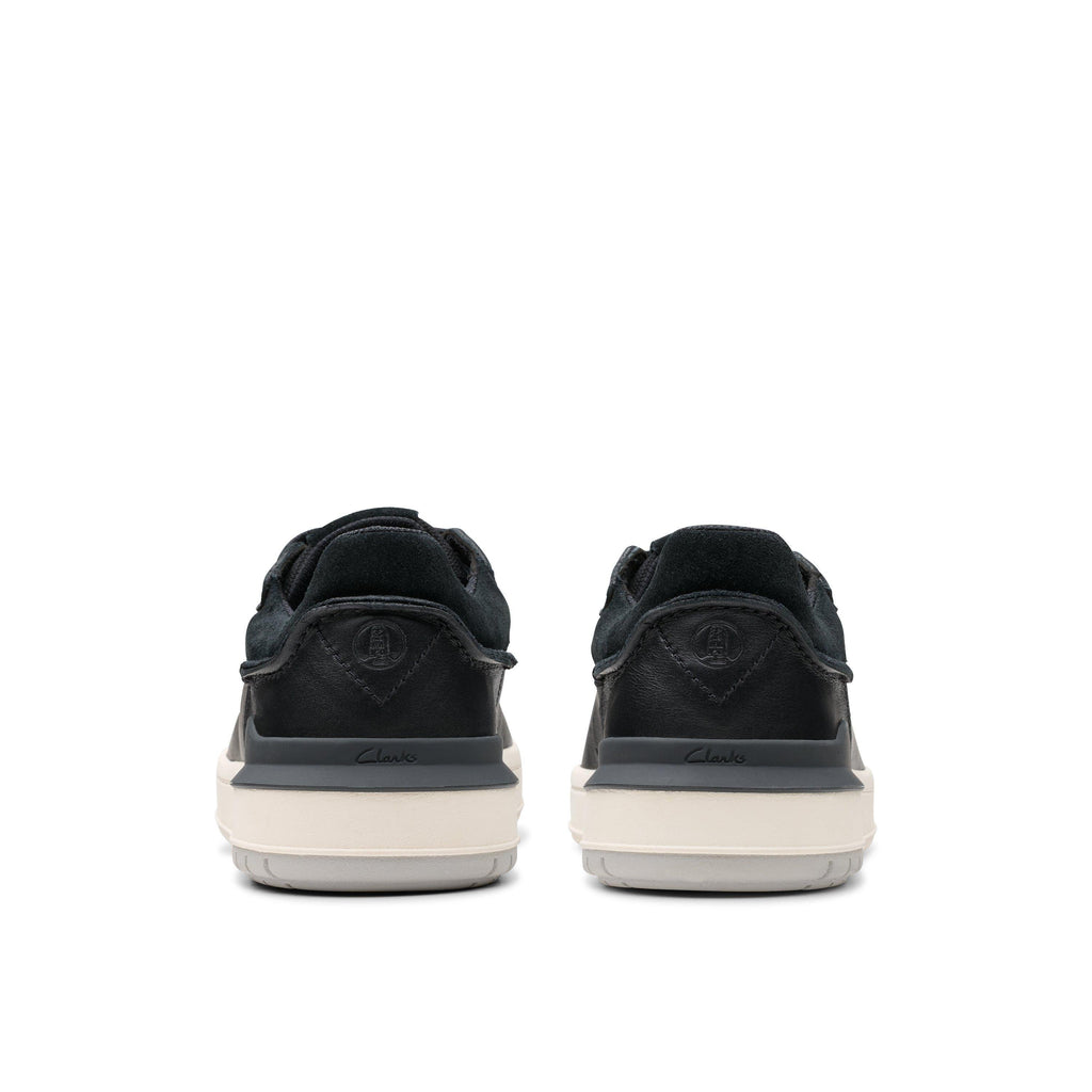 Clarks Courtlite2 Run in Black Leather
