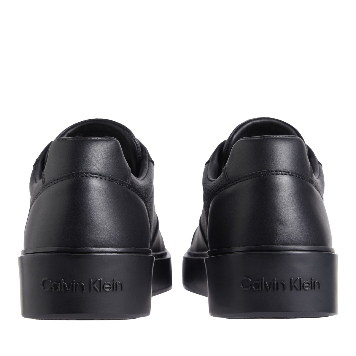 Black Minimalist Leather Low-Top Sneakers