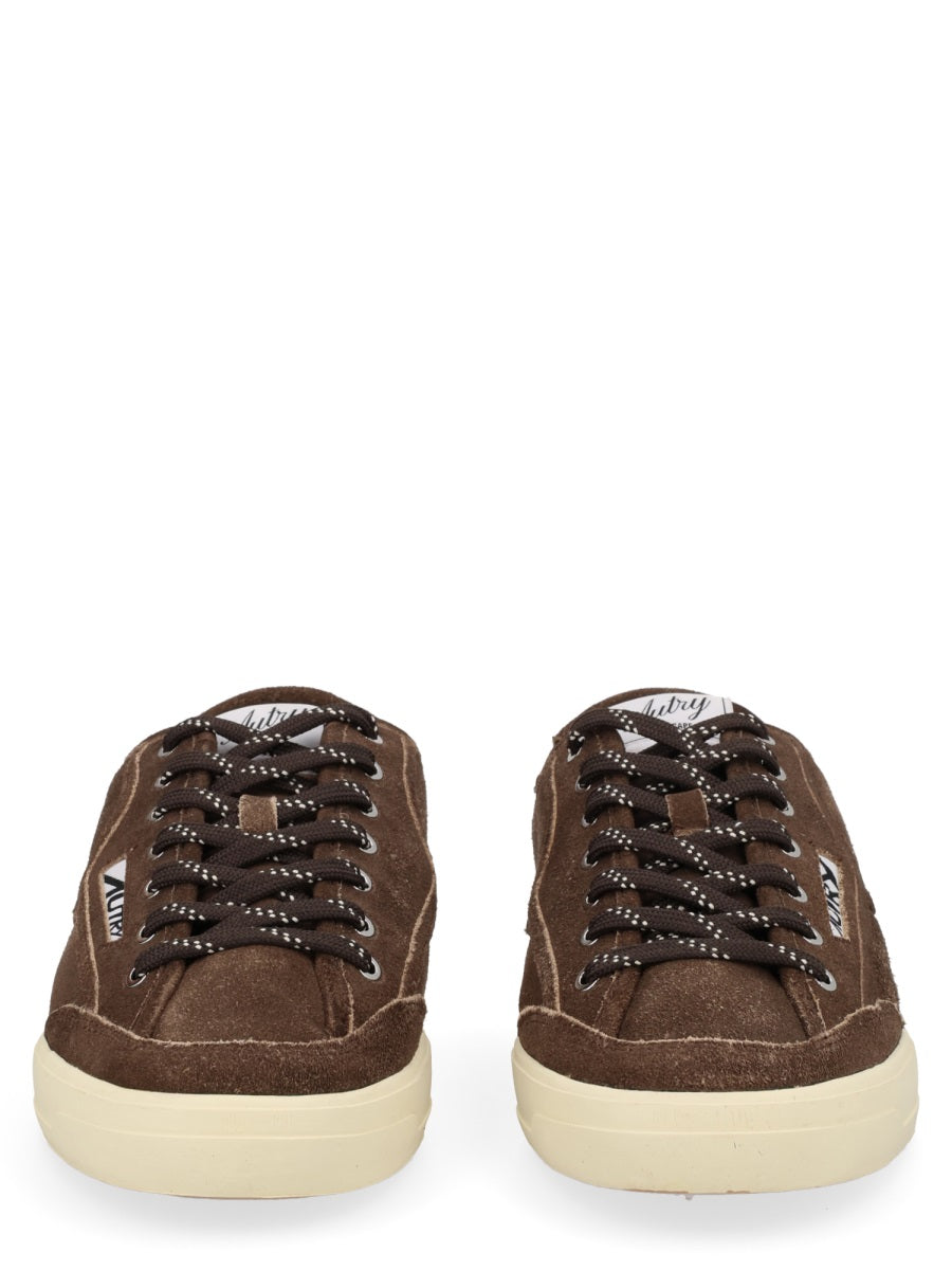 Black Low-Top Suede Leather Sneakers