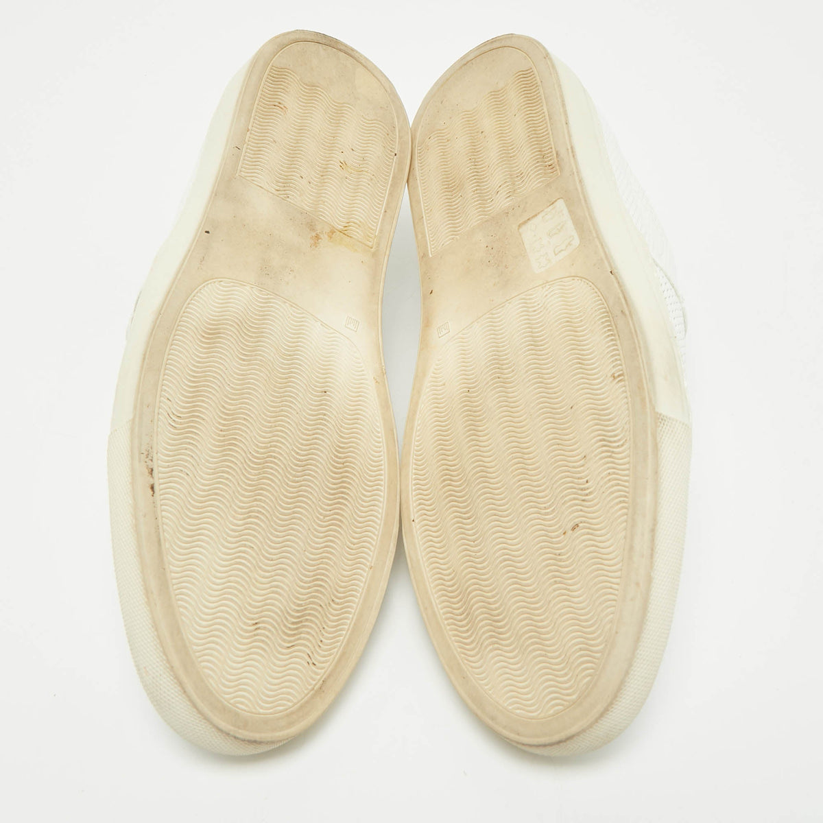 Common Projects White Leather Low Top Sneakers