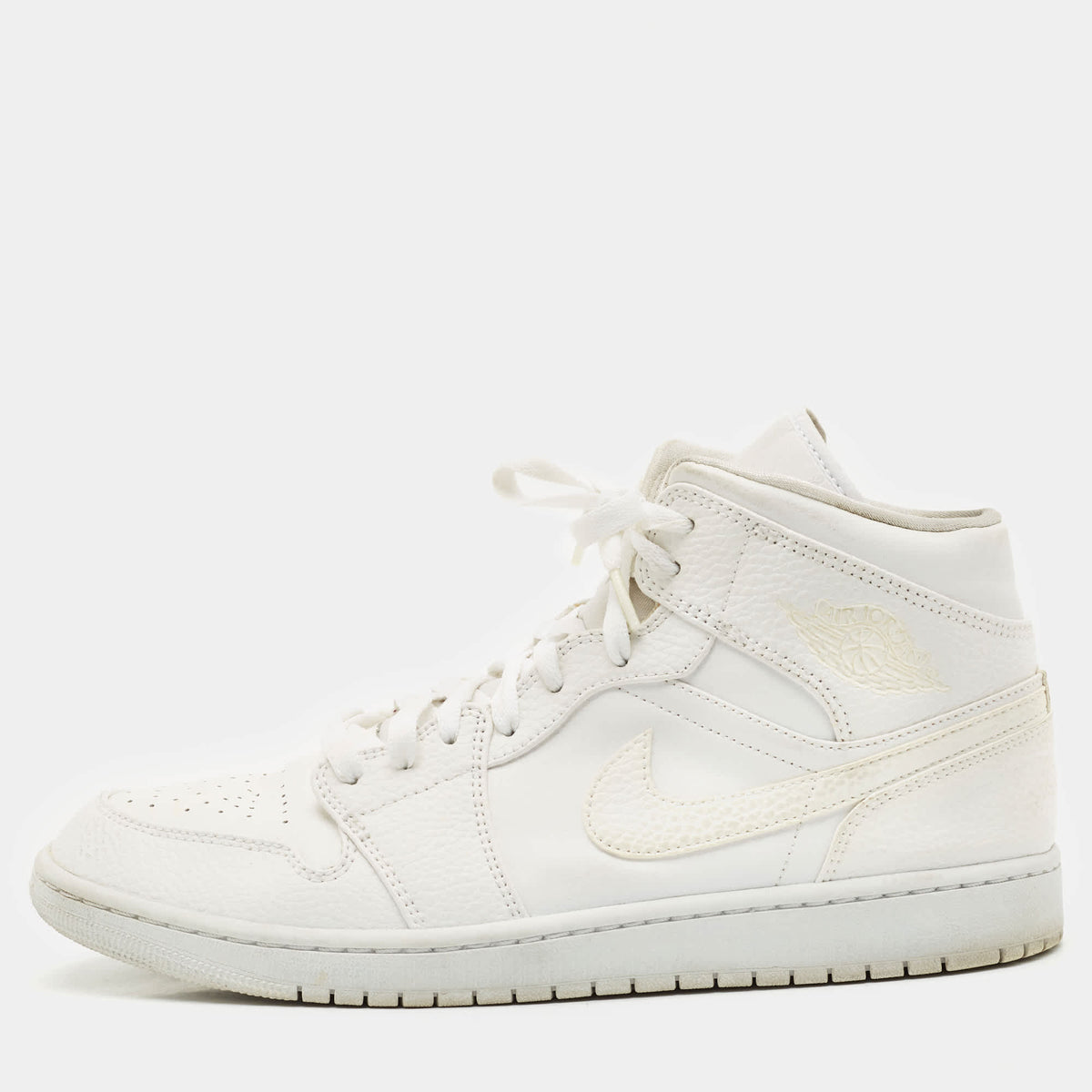 Air Jordans White Leather Jordan 1 Retro High Og Sneakers