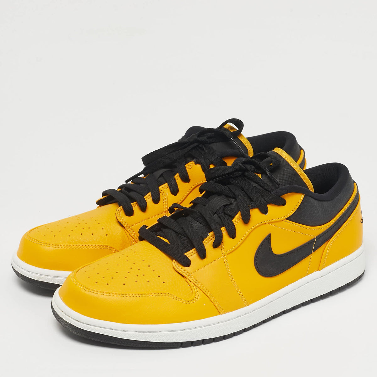 Air Jordans Yellow/black Leather Jordan 1 Low University Gold Sneakers